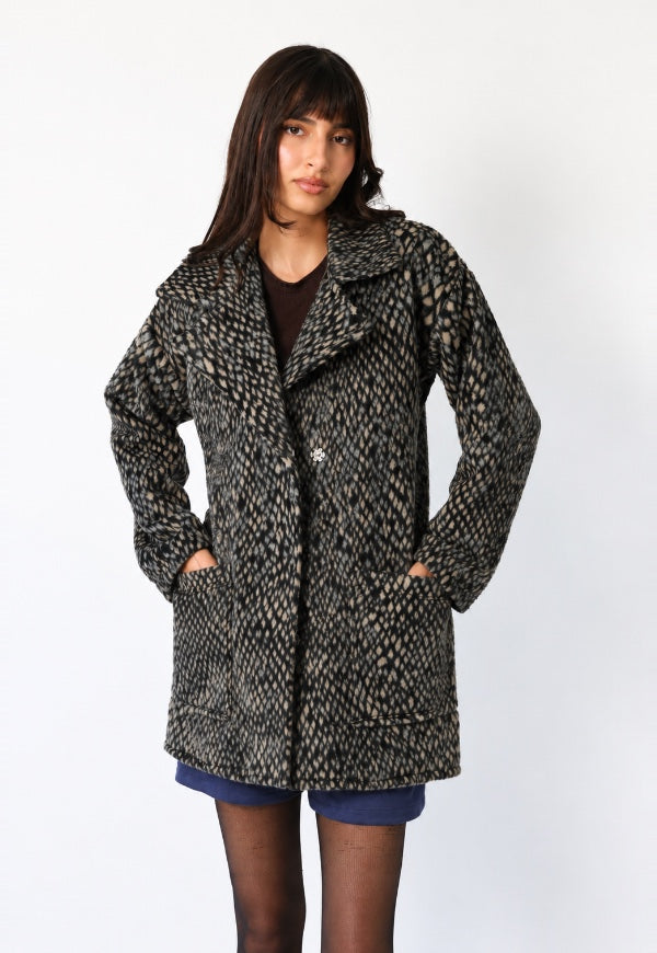 Chaqueta Leticia Larga Print Pitón Gris - Diseño de Autor | Natalia Seguel