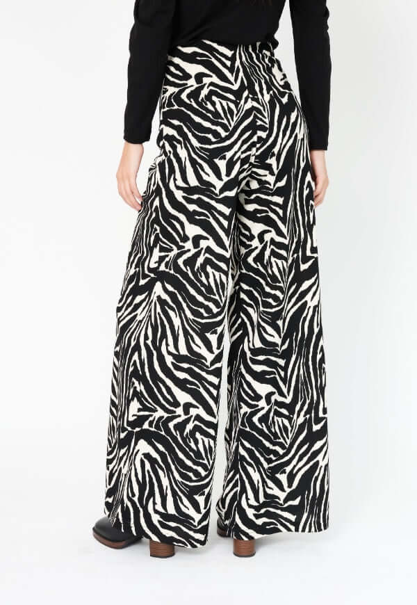 Palazzo Aura Negro Zebra - Diseño Chileno | Natalia Seguel