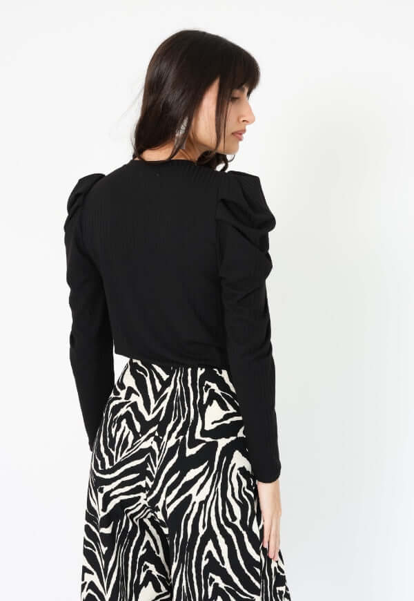 Polera Kat Negro - Diseño Chileno | Natalia Seguel
