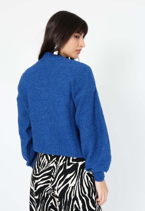 Chaleco Rocio azul con botones Natalia Seguel, vista de conjunto outfit