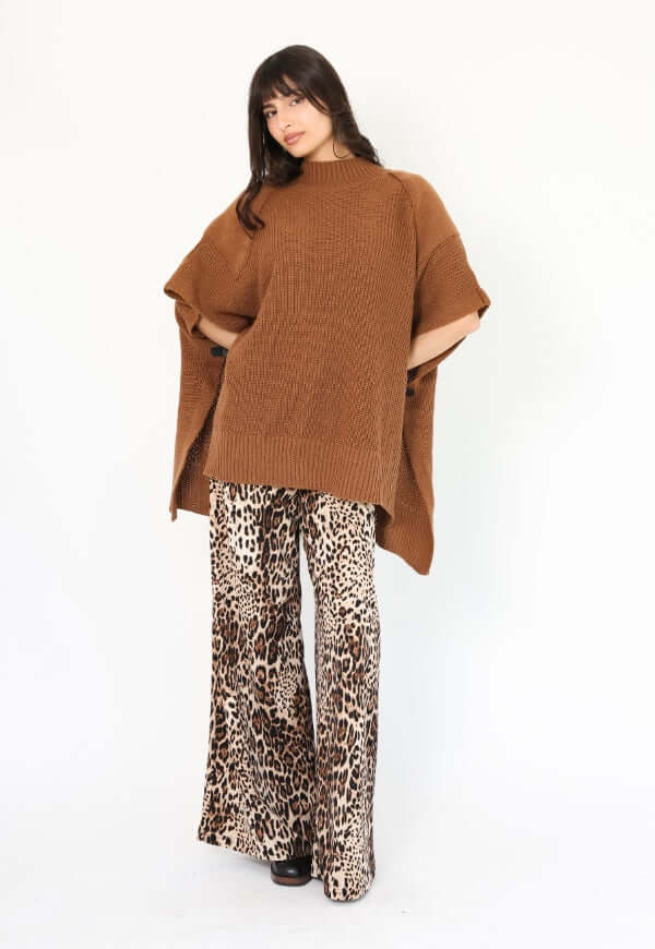 Poncho Anais Camel Amarras - Diseño de Autor | Natalia Seguel