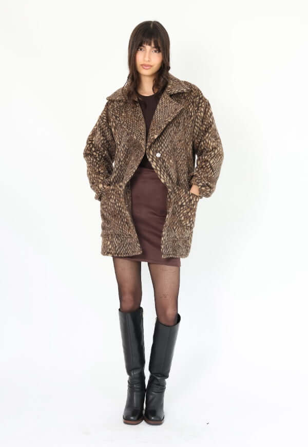 Chaqueta larga Leticia pitón beige Natalia Seguel, perspectiva adicional