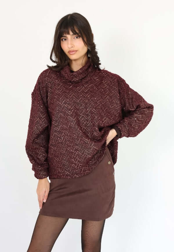 Sweater Murcielago Cafe Lineas Doradas - Diseño de Autor | Natalia Seguel