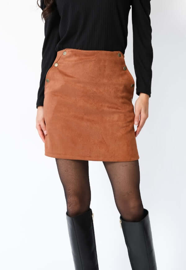 Falda Mini Clare Camel - Diseño de Autor | Natalia Seguel