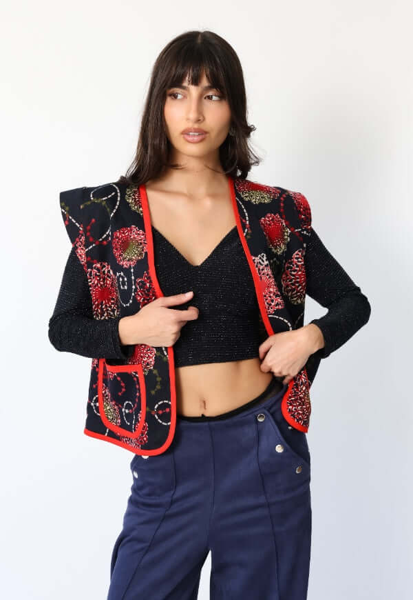 Chaquetilla Ana azul mandalas rojo diseño de autor Natalia Seguel