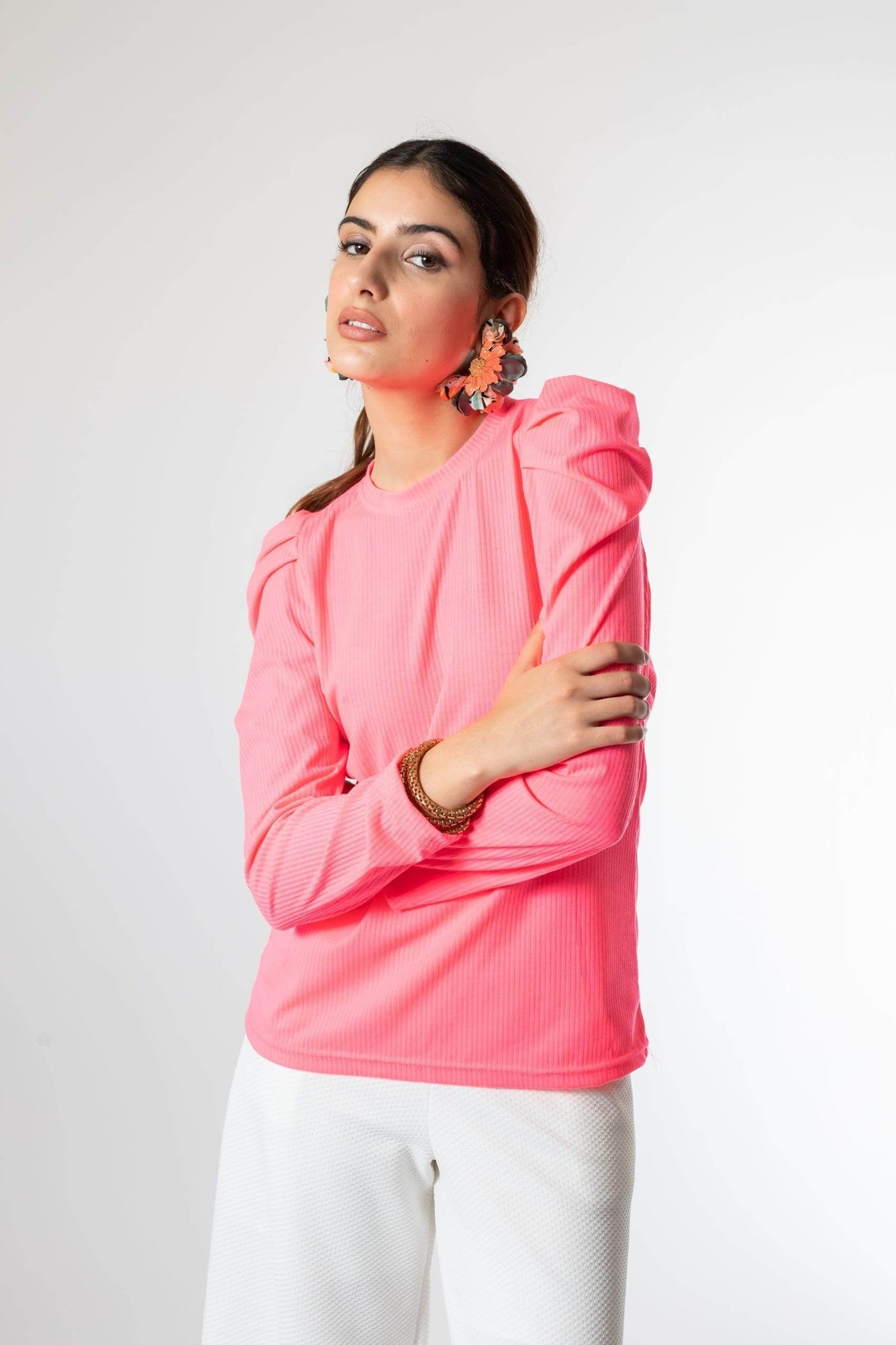 Polera Kat Rosa Fluor - Diseño Chileno | Natalia Seguel, frente – diseño chileno de autor, Natalia Seguel