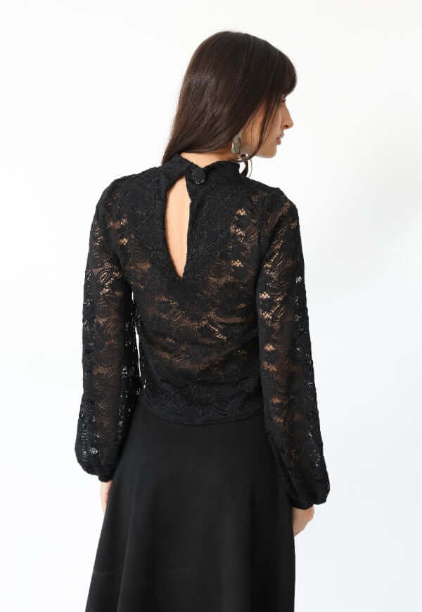 Polera Pili Negro Encaje - Diseño de Autor | Natalia Seguel