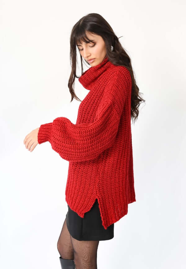 Chaleco rojo cuello alto Natalia Seguel, ángulo lateral final de diseño autor