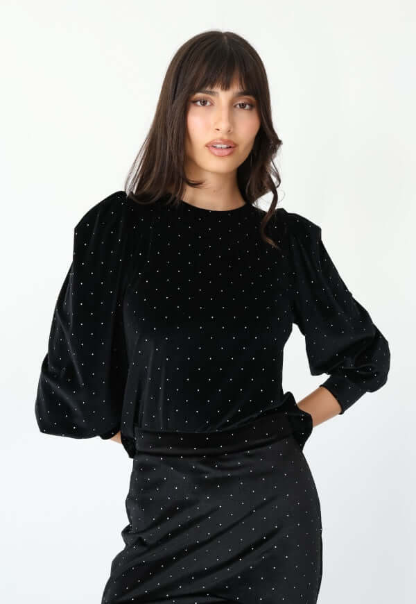 Polera Abril Mangas Largas Negro Terciopelo Puntos Dorados | Natalia Seguel