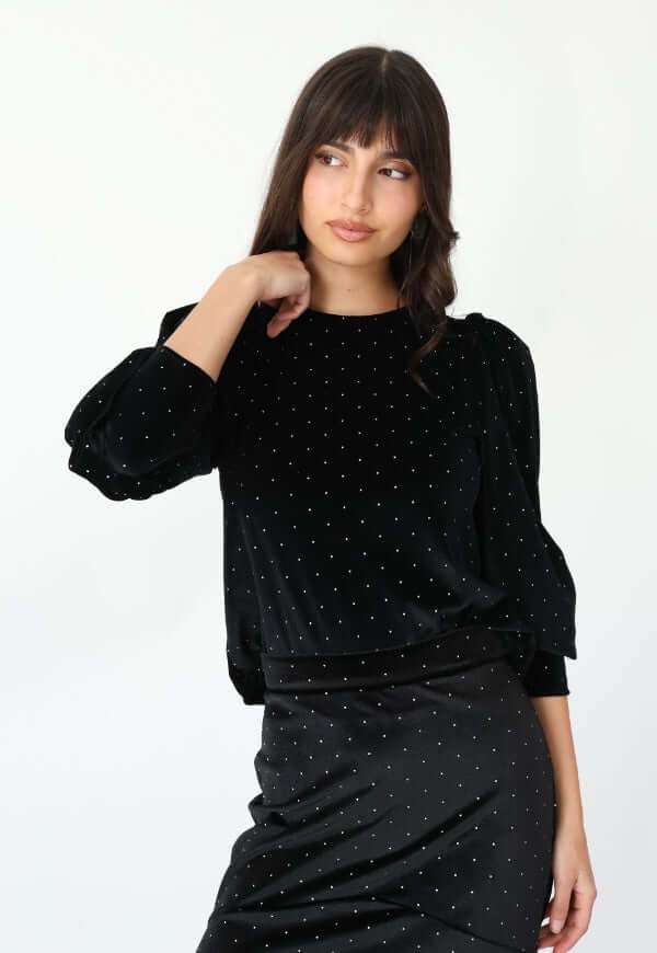 Polera Abril Mangas Largas Negro Terciopelo Puntos Dorados | Natalia Seguel