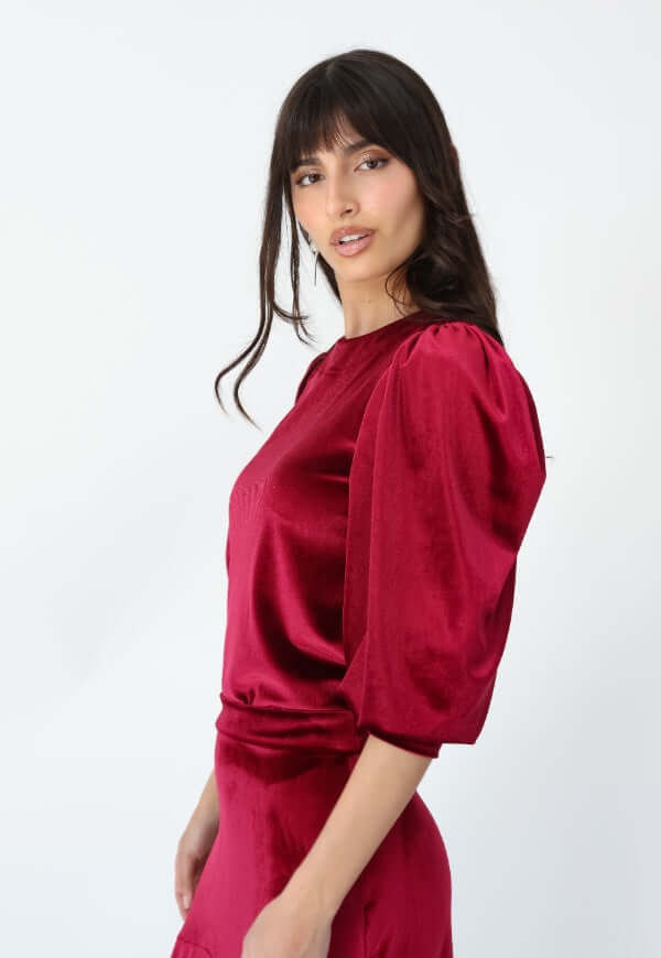 Polera Abril Mangas Largas Burdeo Terciopelo - Diseño de Autor | Natalia Seguel