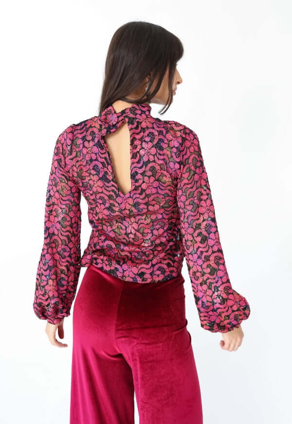 Polera Pili Fucsia Encaje - Diseño de Autor | Natalia Seguel