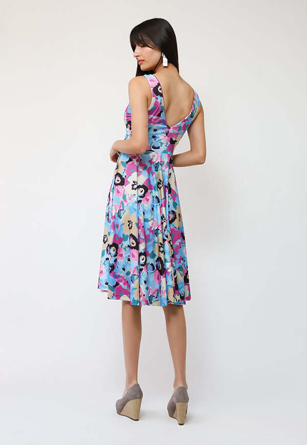 Vestido Dani Celeste Flores Fucsia - Diseño Chileno | Natalia Seguel