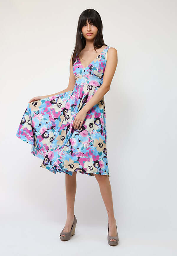 Vestido Dani Celeste Flores Fucsia - Diseño Chileno | Natalia Seguel