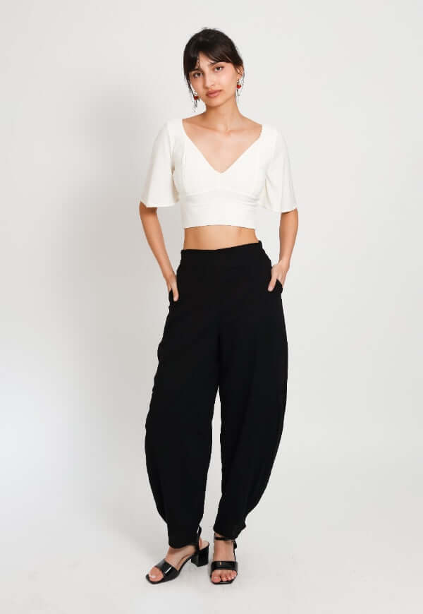 Pantalón Balloon Negro Lino - Diseño de Autor | Natalia Seguel