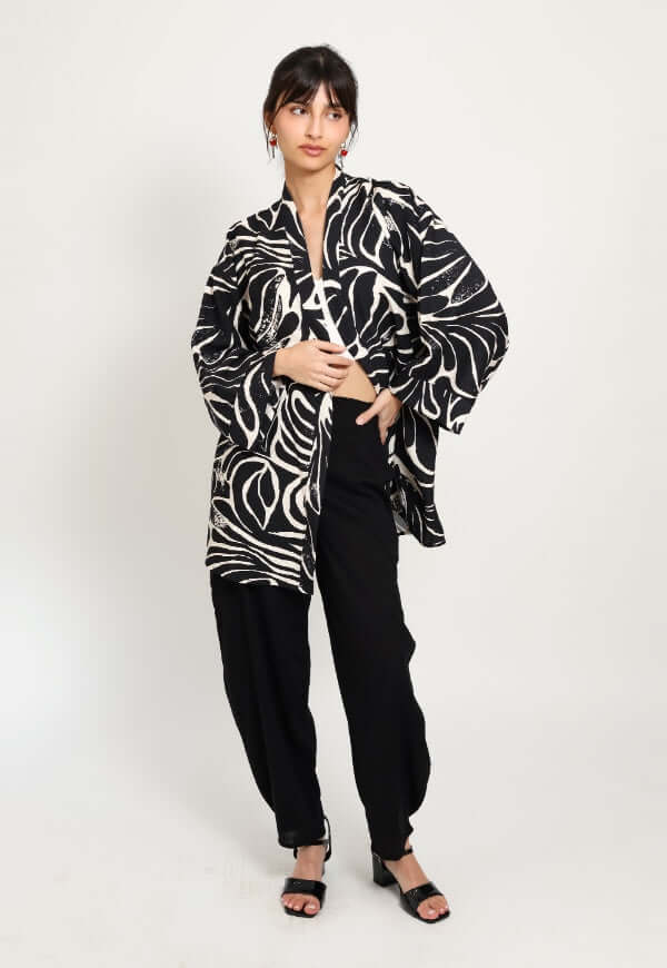 Kimono Sol Animalprint Zebra Negro - Diseño de Autor | Natalia Seguel