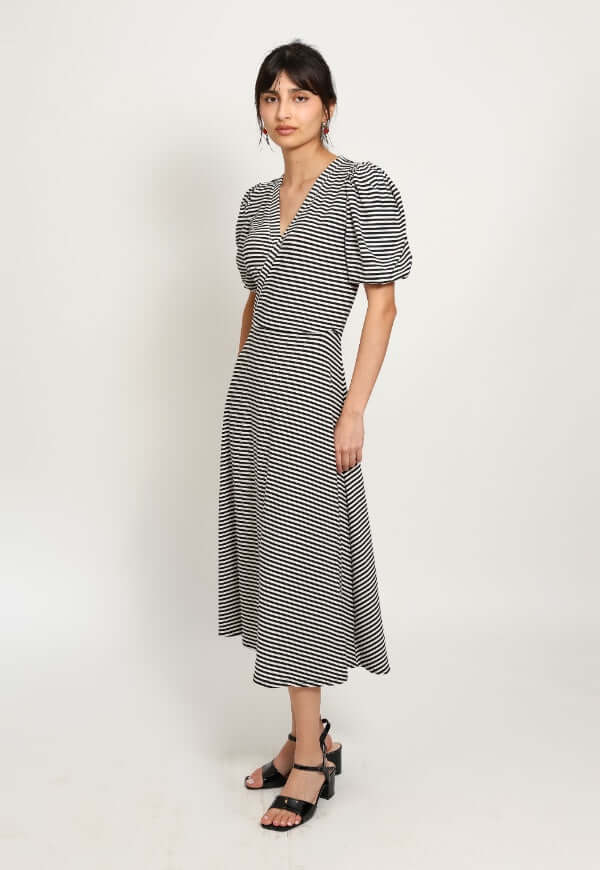 Vestido Valentina Lineas Negro Blanco - Diseño de Autor | Natalia Seguel