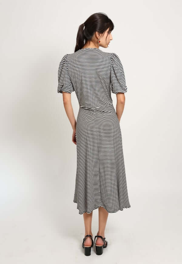 Vestido Valentina Lineas Negro Blanco - Diseño de Autor | Natalia Seguel