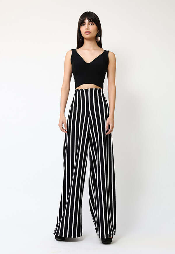 Palazzo Aura Negro Lineas Blancas - Diseño Chileno | Natalia Seguel