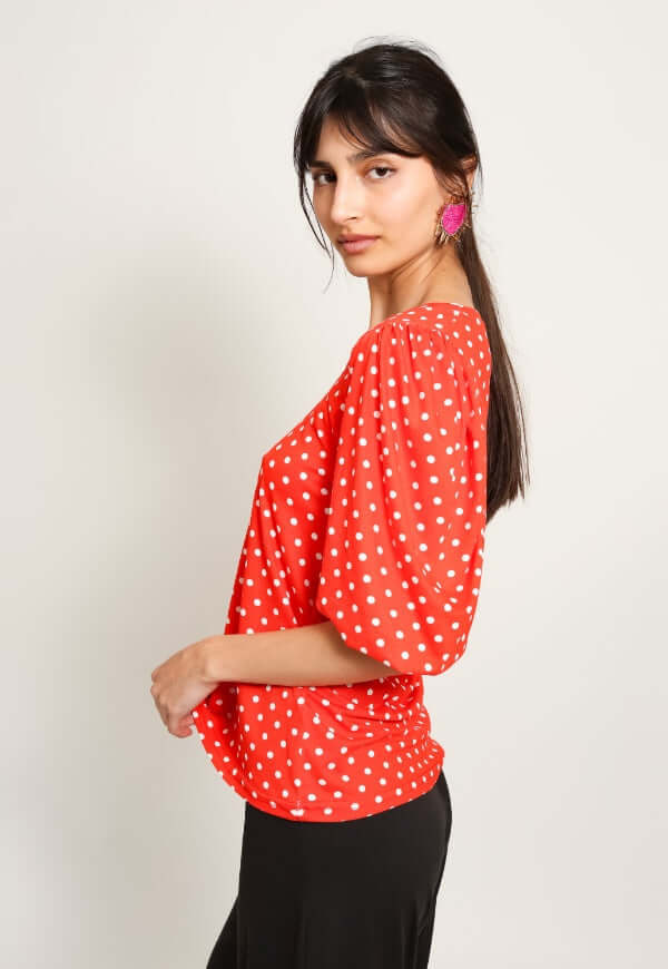 Blusa Amparo Rojo Lunares - Diseño de Autor | Natalia Seguel