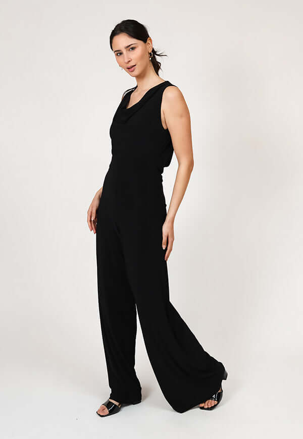 Enterito Drapeado Negro Diseno Chileno Natalia Seguel, percha (3) – diseño chileno de autor, Natalia Seguel