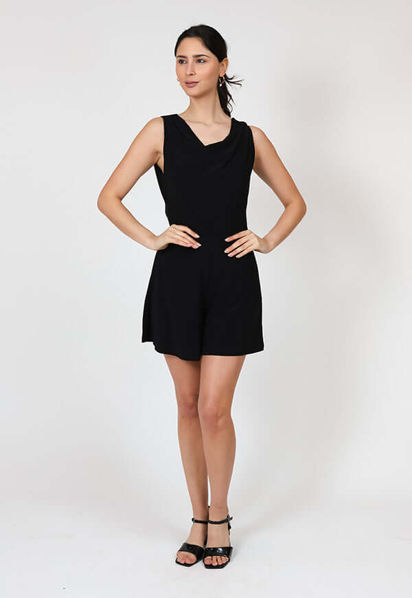 Enterito Drapeado Corto Negro Natalia Seguel, espalda – diseño chileno de autor, Natalia Seguel