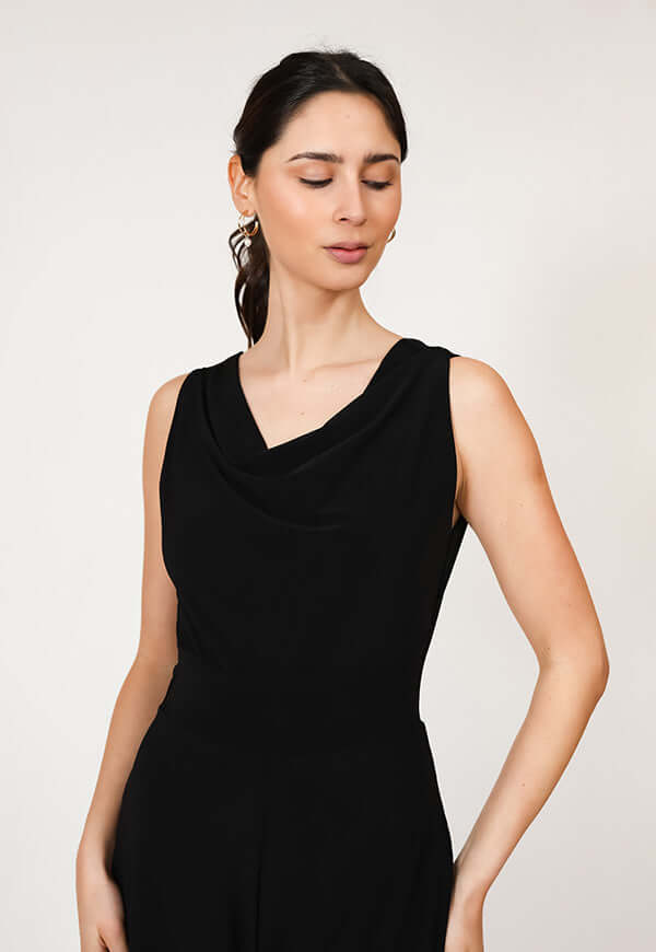 Enterito Drapeado Corto Negro Natalia Seguel, percha (2) – diseño chileno de autor, Natalia Seguel