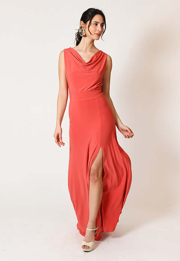 Vestido Drapeado Tajo Coral Natalia Seguel, percha (2) – diseño chileno de autor, Natalia Seguel