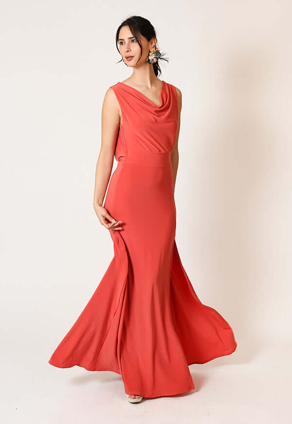 Vestido Drapeado Tajo Coral Natalia Seguel, frente (2) – diseño chileno de autor, Natalia Seguel