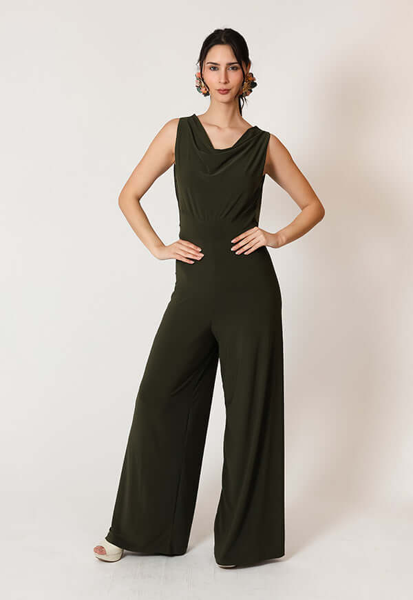 Enterito Drapeado Verde Olivo - Diseño Chileno | Natalia Seguel negro, frente – diseño chileno de autor, Natalia Seguel