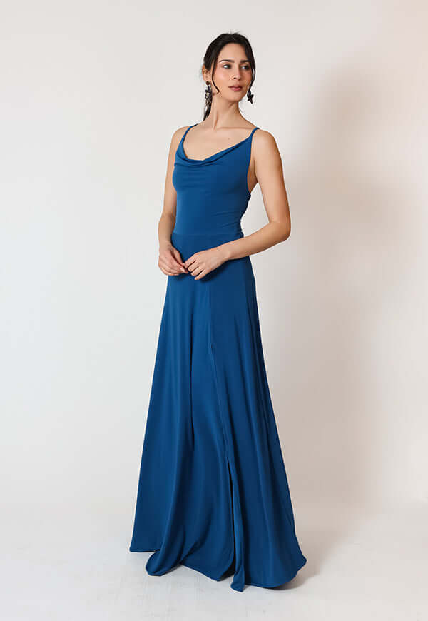 Vestido Zara Drapeado Tajo Azul Piedra Natalia Seguel, espalda (3) – diseño chileno de autor, Natalia Seguel