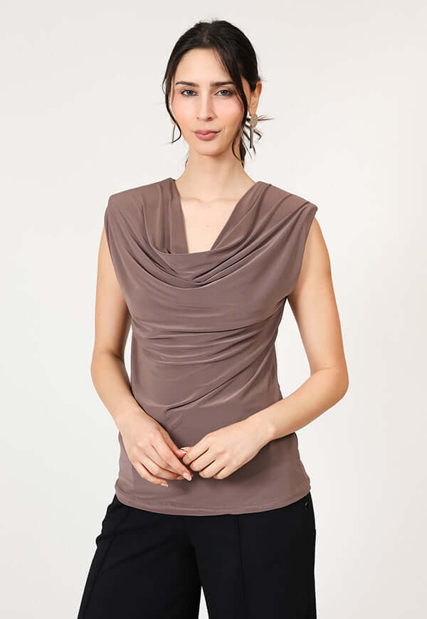 Polera Drapeada Arena - Diseño Chileno | Natalia Seguel, frente – diseño chileno de autor, Natalia Seguel