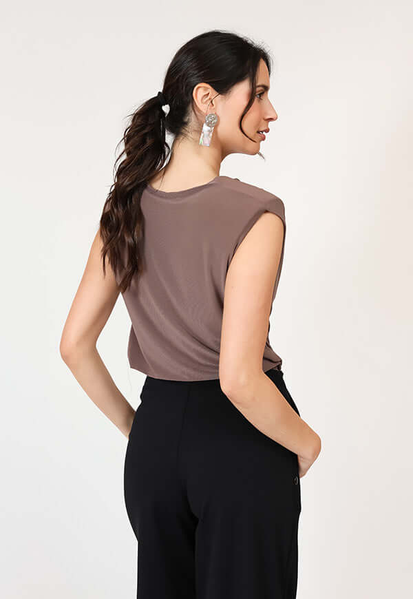 Polera Drapeada Arena Diseno Chileno Natalia Seguel, lateral (2) – diseño chileno de autor, Natalia Seguel