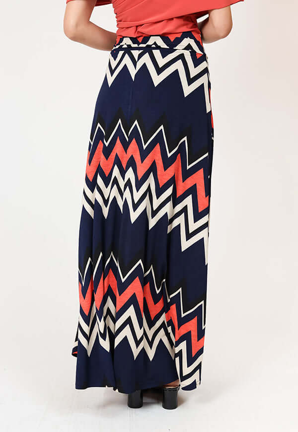 Falda Martina Azul Coral Zigzag Natalia Seguel, percha – diseño chileno de autor, Natalia Seguel